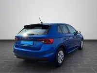 Gebraucht Skoda Fabia Active 80 PS (58 kW) 2022 Raceblau metallic Kleinwagen