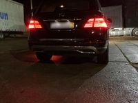 Gebraucht Mercedes ML350 258 PS (189 kW) 2012 Schwarz SUV