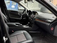 Gebraucht Mercedes E220 170 PS (125 kW) 2009 Limousine