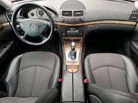 Gebraucht Mercedes E320 224 PS (164 kW) 2006 Gold Limousine