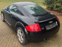 Second-hand Audi TT 179 CP (131 kW) 1998 Negru Coupe