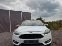 Gebraucht Ford Focus 125 PS (91 kW) 2016 Weiß Kombi