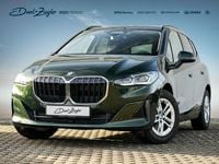 Gebraucht BMW 220 Active Tourer Luxury Line 170 PS (125 kW) 2025 San remo green Van / Kleinbus