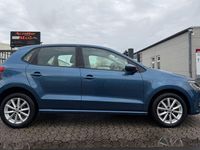 Gebraucht VW Polo LOUNGE 90 PS (66 kW) 2015 Blau Limousine