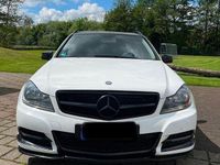 Gebraucht Mercedes C180 Avantgarde 156 PS (114 kW) 2014 Weiß Kombi