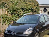 Gebraucht Renault Clio III 101 PS (74 kW) 2008 Schwarz Kleinwagen