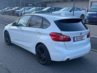 Gebraucht BMW 225 Advantage 136 PS (100 kW) 2019 Weiß Kombi