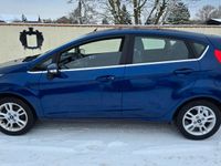 Gebraucht Ford Fiesta Titanium 80 PS (58 kW) 2016 Blau Kleinwagen