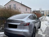 Gebraucht Tesla Model Y Long Range AWD 139 kW (190 PS) 2024 Grau SUV