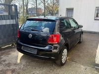 Gebraucht VW Polo Life 60 PS (44 kW) 2014 Schwarz Limousine