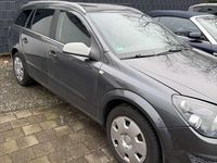 Gebraucht Opel Astra Innovation 116 PS (85 kW) 2009 Karbongrau/technical grey Kombi