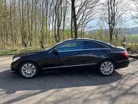 Gebraucht Mercedes E220 170 PS (125 kW) 2013 Schwarz Coupé