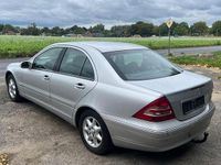 Gebraucht Mercedes 200 95 PS (69 kW) 2001 Silber Limousine