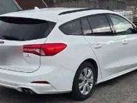 Gebraucht Ford Focus ST-Line 150 PS (110 kW) 2020 Weiß Kombi