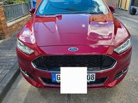 Gebraucht Ford Mondeo Titanium 160 PS (117 kW) 2016 Rot Limousine
