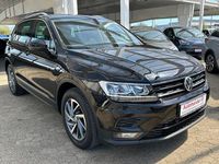 Second-hand VW Tiguan Sound 150 CP (110 kW) 2017 Negru SUV