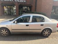 Gebraucht Opel Astra 101 PS (74 kW) 1999 Silber Limousine