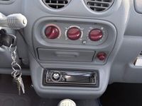 Gebraucht Renault Twingo Authentique 58 PS (42 kW) 2003 Grau Kleinwagen