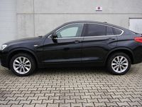 Gebraucht BMW X4 Sport Line 190 PS (139 kW) 2017 Black sapphire metallic SUV