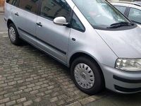 Gebraucht VW Sharan 128 PS (94 kW) 2004 Silber Van / Kleinbus