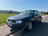 Gebraucht VW Golf IV 75 PS (55 kW) 2002 Schwarz Kleinwagen