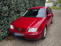Gebraucht VW Bora Pacific 105 PS (77 kW) 2003 Rot Limousine