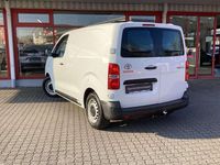 Gebraucht Toyota Proace Plus 120 PS (88 kW) 2022 Schaumweiß Van / Kleinbus