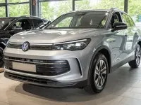 Neu VW Tiguan 150 PS (110 kW) 2026 Silber SUV