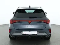 Neu Cupra Leon VZ 333 PS (244 kW) 2025 Schwarz Limousine