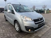 Gebraucht Peugeot Partner Tepee Allure 110 PS (80 kW) 2017 Silber Van / Kleinbus