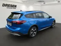 Używany Ford Focus 155 KM (114 kW) 2024 Niebieski Sedan/Limuzyna