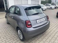 Gebraucht Fiat 500e 86 kW (118 PS) 2023 Mineral grau (6fx) Limousine