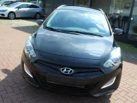 Gebraucht Hyundai i30 Classic 99 PS (72 kW) 2013 Schwarz Kombi