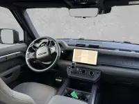 Gebraucht Land Rover Defender 635 PS (467 kW) 2025 Grün (faroe green) SUV