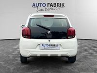 Gebraucht Peugeot 108 Active 69 PS (50 kW) 2014 Weiß Kleinwagen
