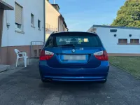 Gebraucht BMW 318 129 PS (94 kW) 2006 Blau Kombi