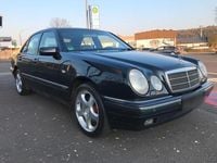 Gebraucht Mercedes E320 224 PS (164 kW) 1998 Blau Limousine
