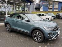 Gebraucht VW T-Roc Cabriolet Move 110 PS (80 kW) 2023 Blau Cabrio