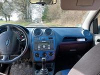 Gebraucht Ford Fiesta 70 PS (51 kW) 2007 Silber Kleinwagen