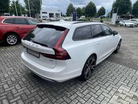 Second-hand Volvo V90 Ultimate 197 CP (144 kW) 2024 Alb Break