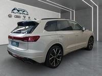 Neu VW Touareg R-line 286 PS (210 kW) 2025 Beige SUV