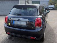 Gebraucht Mini Cooper SE Resolute Edition 135 kW (184 PS) 2023 Schwarz Kleinwagen