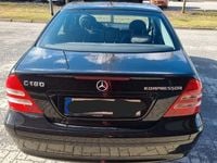 Gebraucht Mercedes C180 143 PS (105 kW) 2004 Schwarz Limousine