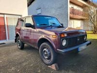 Gebraucht Lada niva 83 PS (61 kW) 2012 SUV