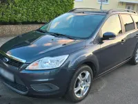Gebraucht Ford Focus 109 PS (80 kW) 2010 Grau Kombi