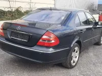 Gebraucht Mercedes E320 224 PS (164 kW) 2005 Smaragdschwarz  metalliclack Limousine