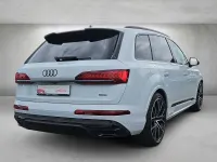 Używany Audi Q7 Ambiente 340 KM (250 kW) 2022 Biały SUV
