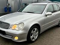Gebraucht Mercedes C180 143 PS (105 kW) 2004 Silber Kombi
