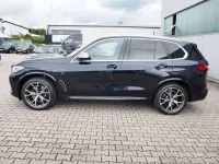 Gebraucht BMW X5 530 PS (389 kW) 2022 Carbonschwarz metallic SUV