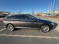 Gebraucht VW Passat 190 PS (139 kW) 2018 Grau Kombi